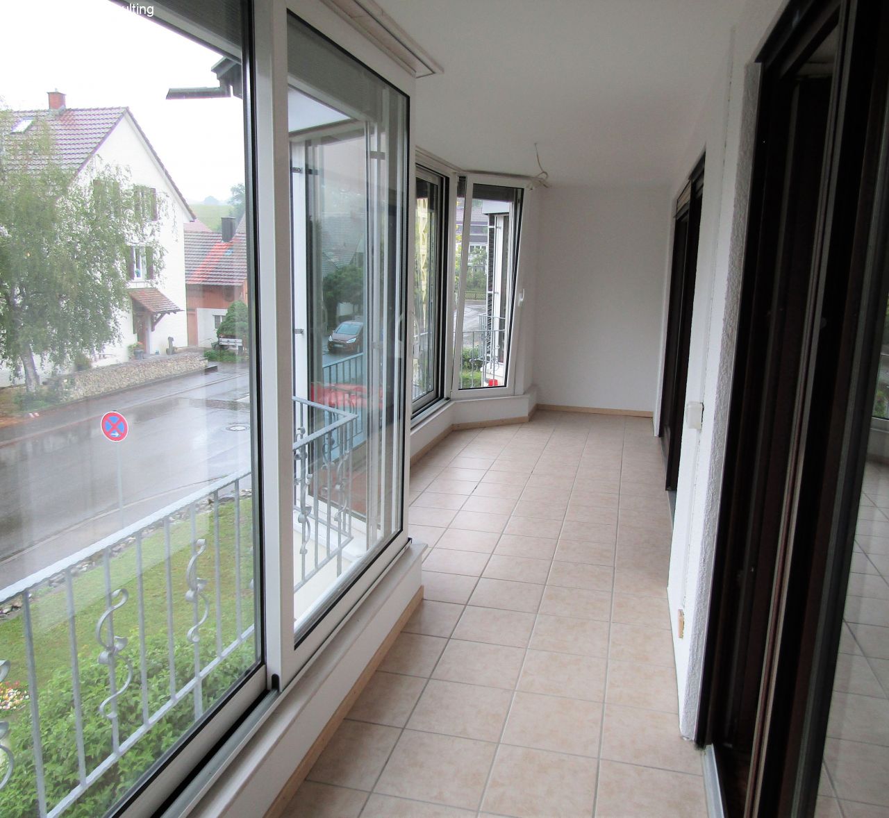 Büsingen am Hochrhein: **VERKAUFT**Sonnige Wintergartenwohnung und Teilrheinblick**  Büsingen am Hochrhein: **VERKAUFT**Sonnige Wintergartenwohnung und Teilrheinblick**