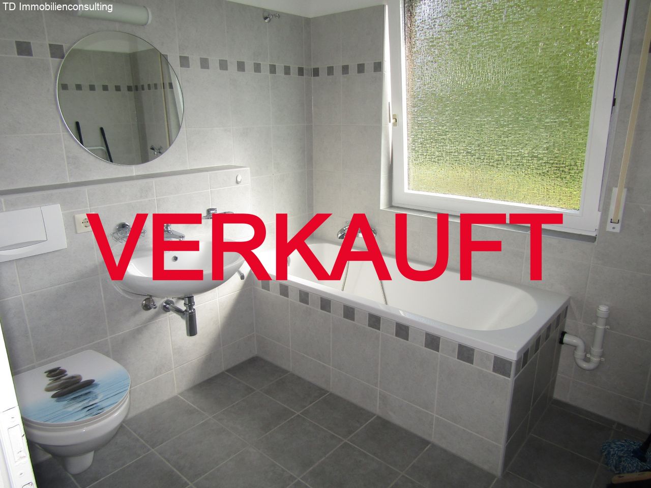 Büsingen am Hochrhein: *VERKAUFT**3 Zimmer ETW im HOCHPARTERRE + 2 Bäder + Einbauküche + Balkon + Keller**   Büsingen am Hochrhein: *VERKAUFT**3 Zimmer ETW im HOCHPARTERRE + 2 Bäder + Einbauküche + Balkon + Keller**
