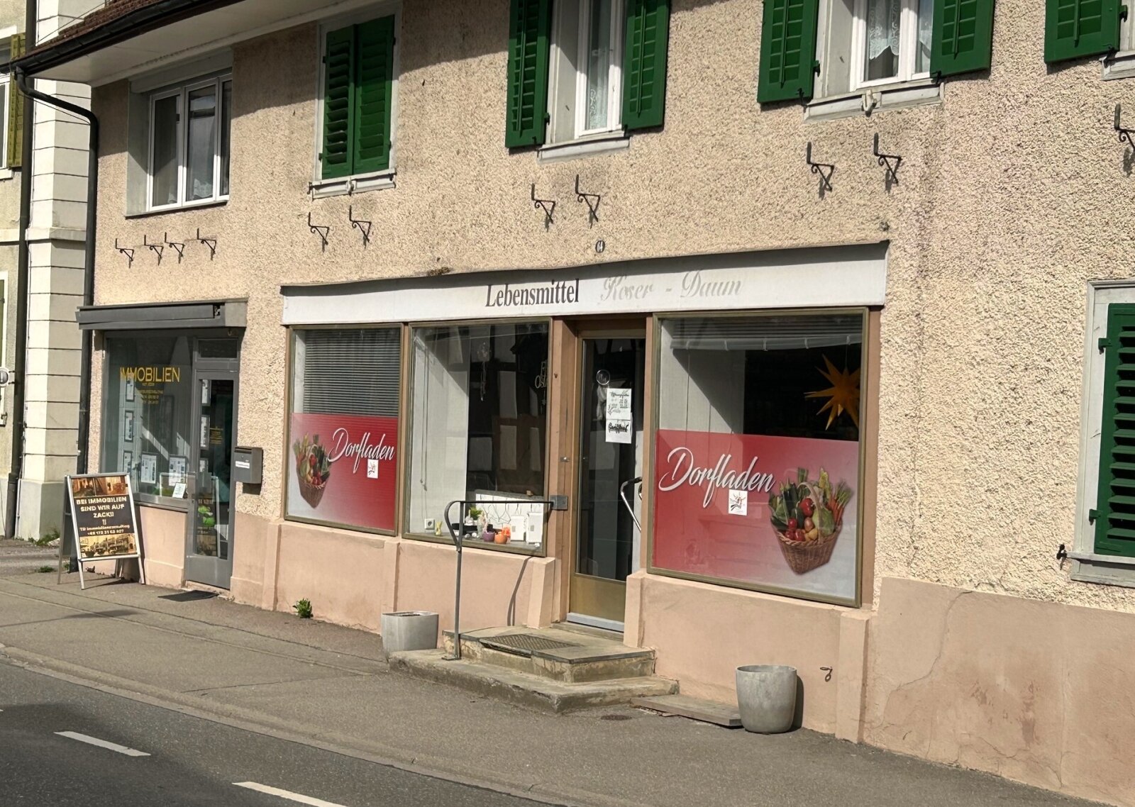 Die Schaufensterfront samt Eingang wird erneuert