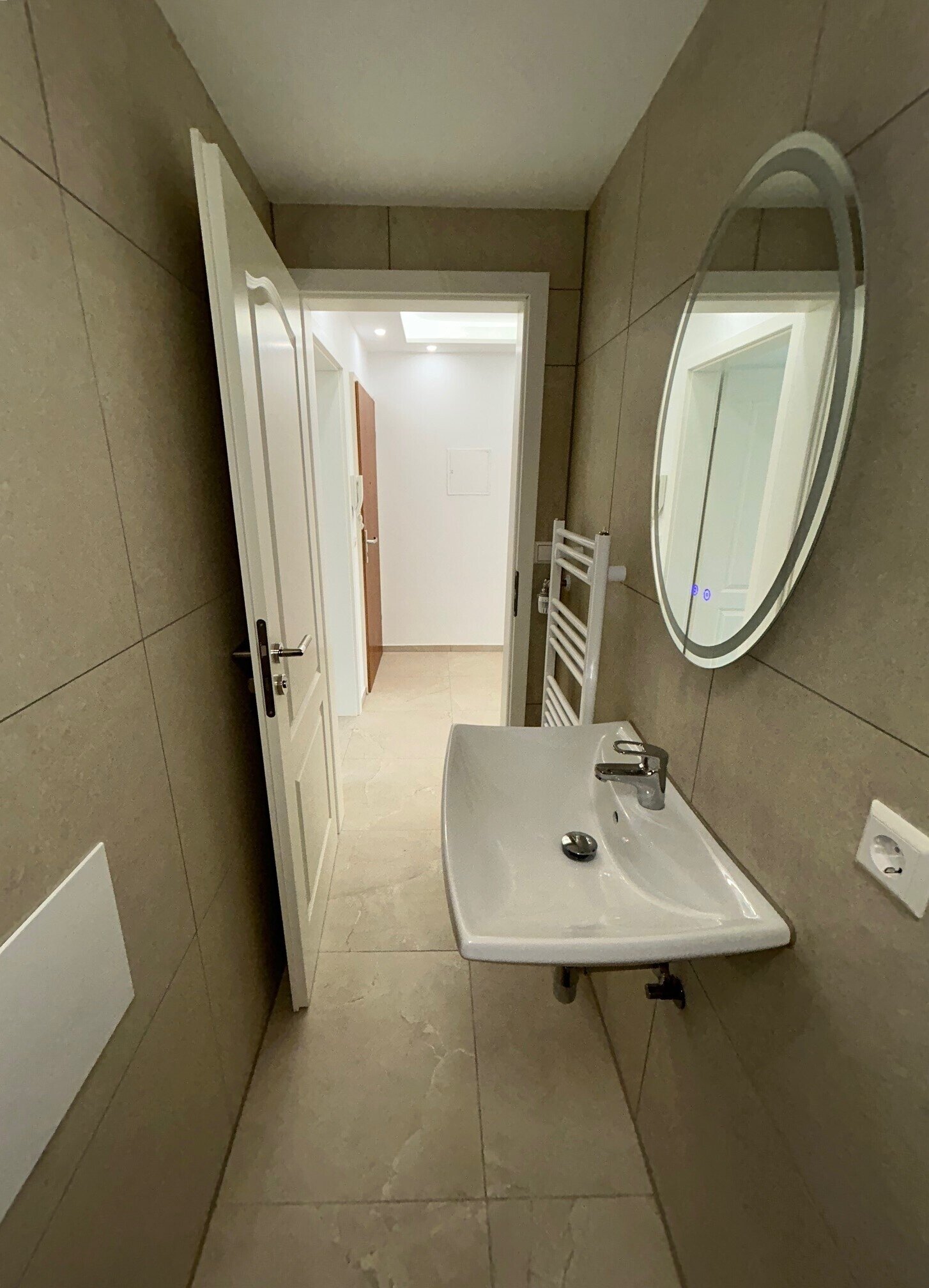 Vom Flur aus zu begehen