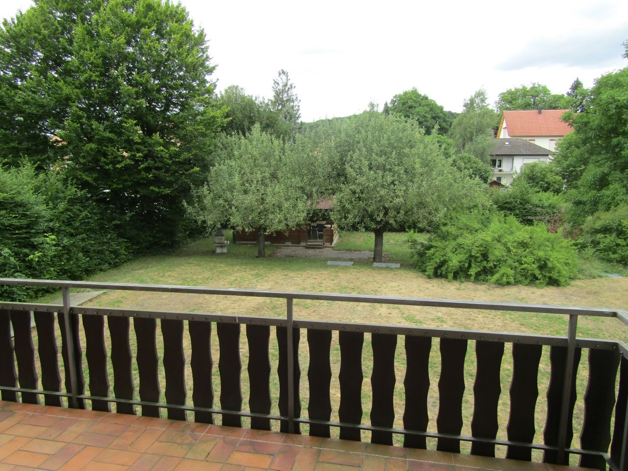 Büsingen am Hochrhein: **Geräumige 3 Zimmerwohnung mit 2 Balkonen und 1 Terrasse**  Büsingen am Hochrhein: **Geräumige 3 Zimmerwohnung mit 2 Balkonen und 1 Terrasse**
