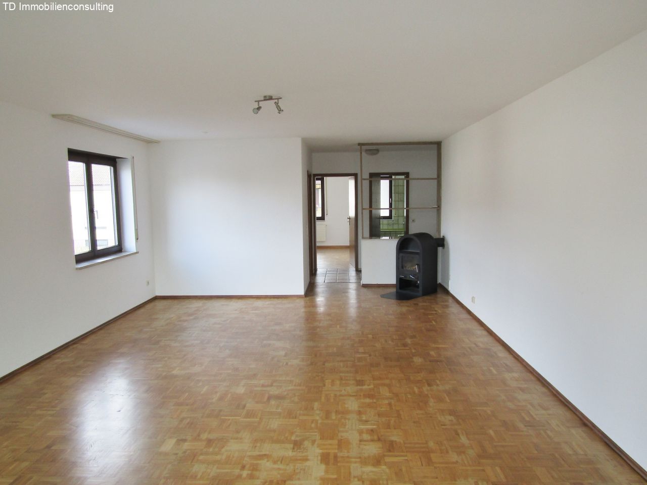 Büsingen am Hochrhein: °VERKAUFT°Sonnige ETW mit Rheinblick,Kamin, Wintergarten, Stellplatz...**  Büsingen am Hochrhein: °VERKAUFT°Sonnige ETW mit Rheinblick,Kamin, Wintergarten, Stellplatz...**